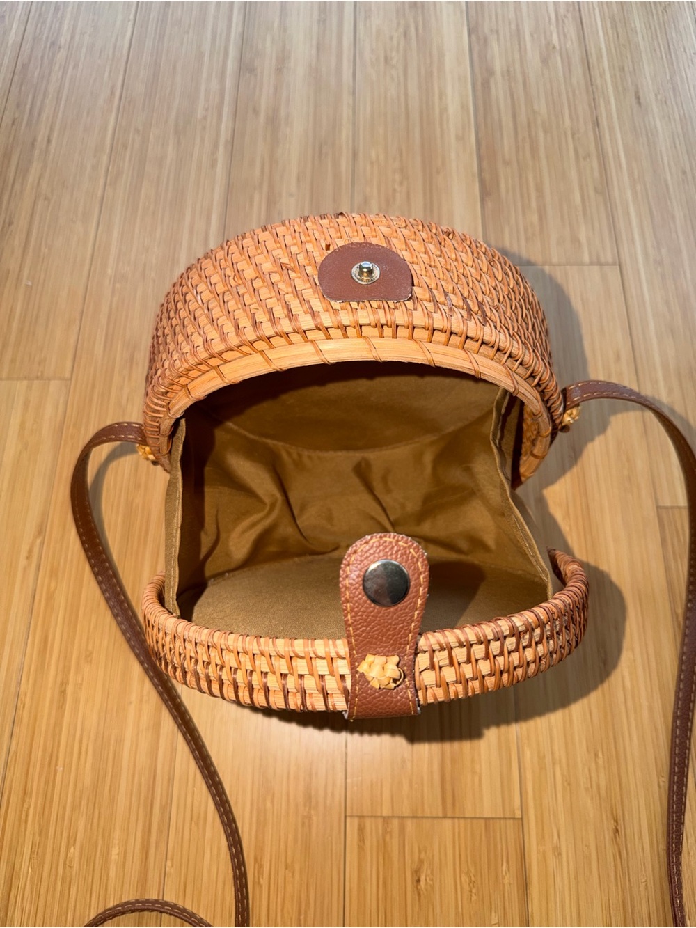 Round Rattan Woven Straw Crossbody Bag - Brown, purchased in Greece - Picture 5 of 6